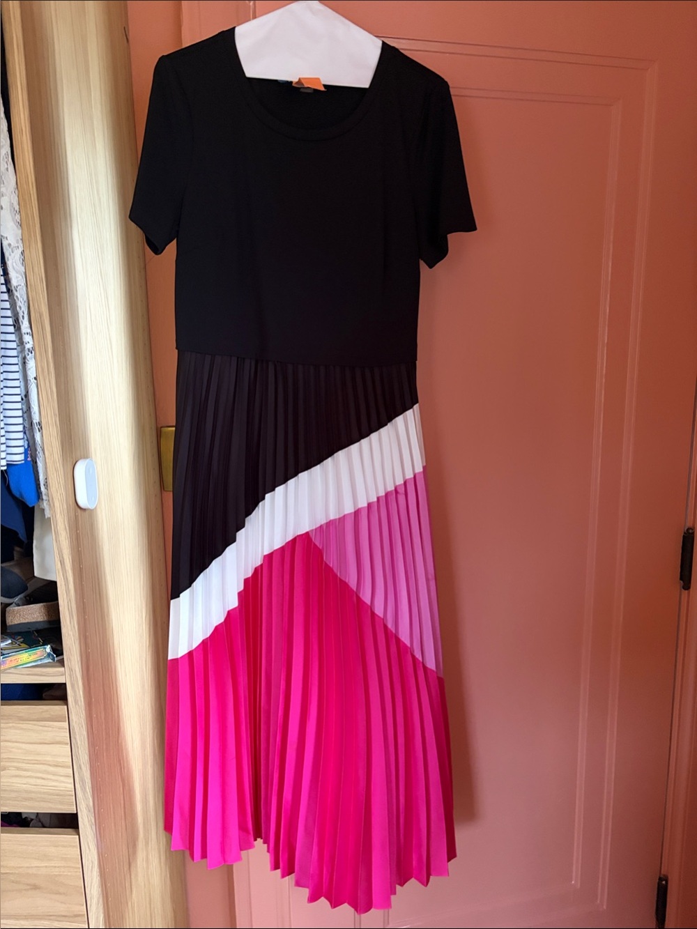 Karl Lagerfeld Black & Hot Pink Colorblock Pleated Midi Dress